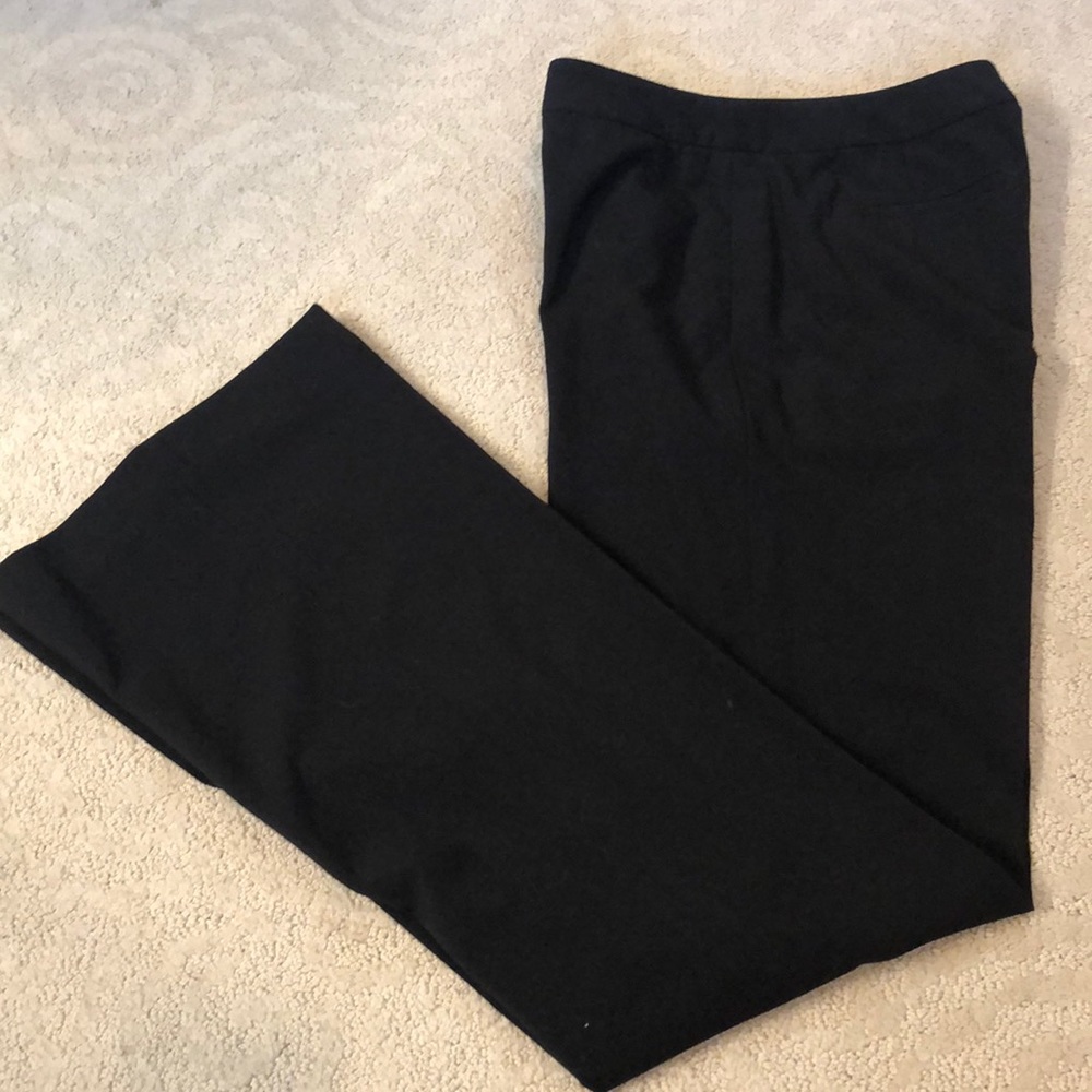 TTAHARI slacks Sz 2P in black. Goes with blazer in my closet. Permanent creases